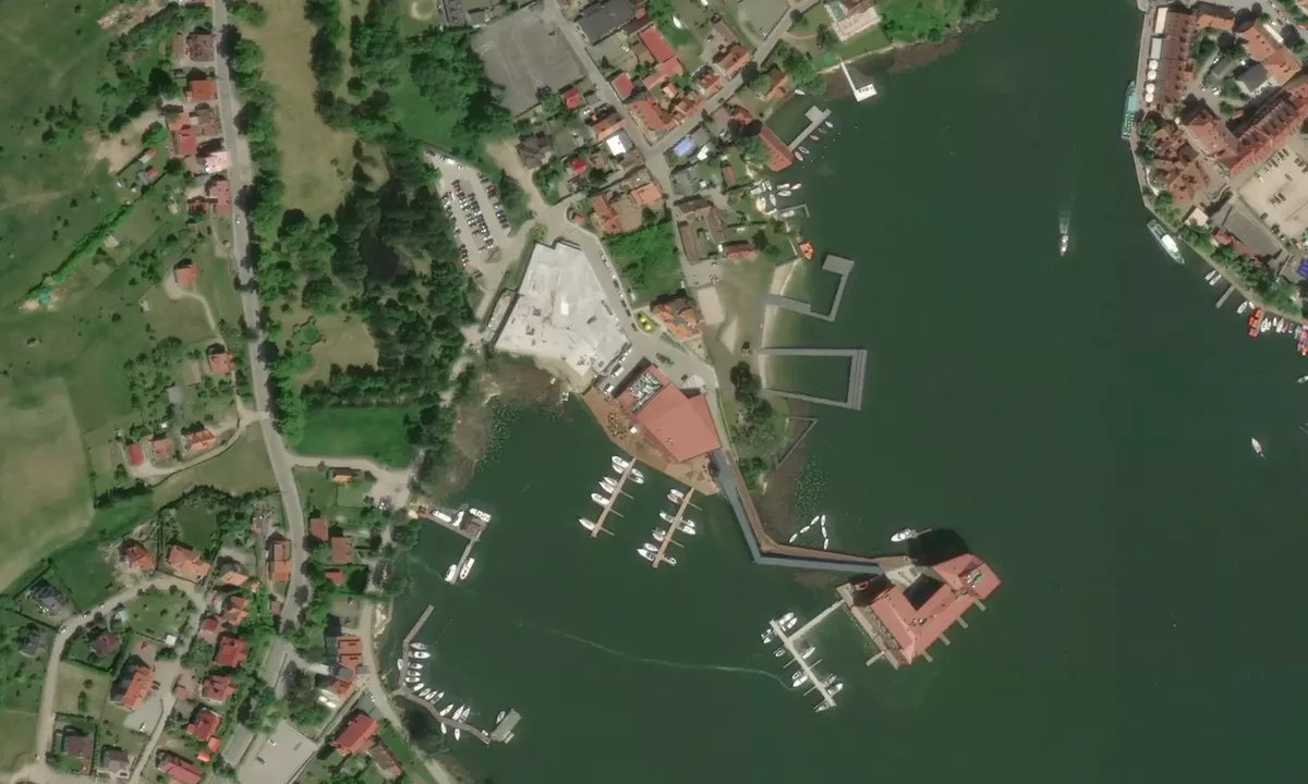 Flyfoto av 180s.pl Marina Residents