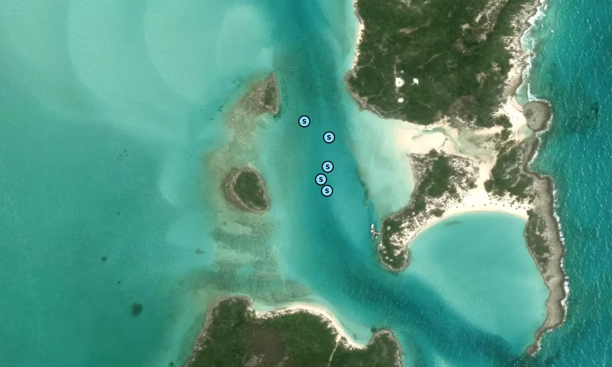 Satelite image of 1er mouillage 