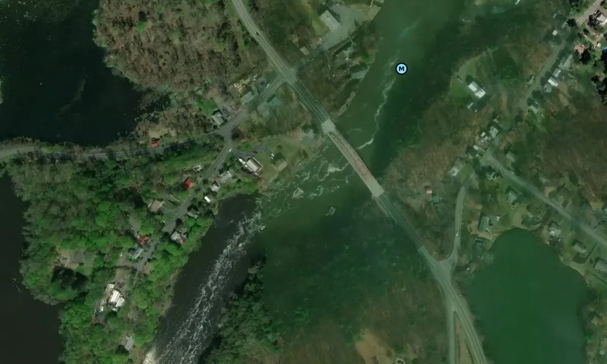 Satelite image of Abandoned Bridge Abuttments