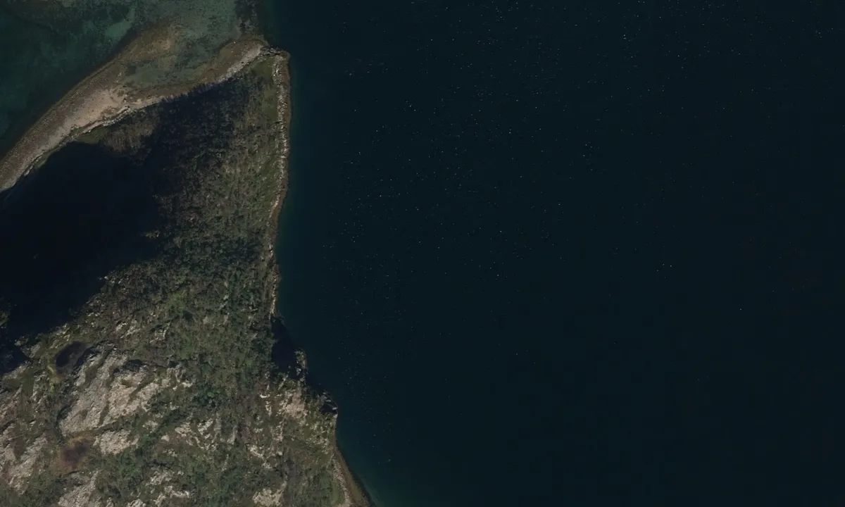Flyfoto av Adamsfjordholmen