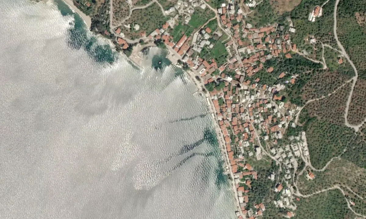 Flyfoto av Afissos