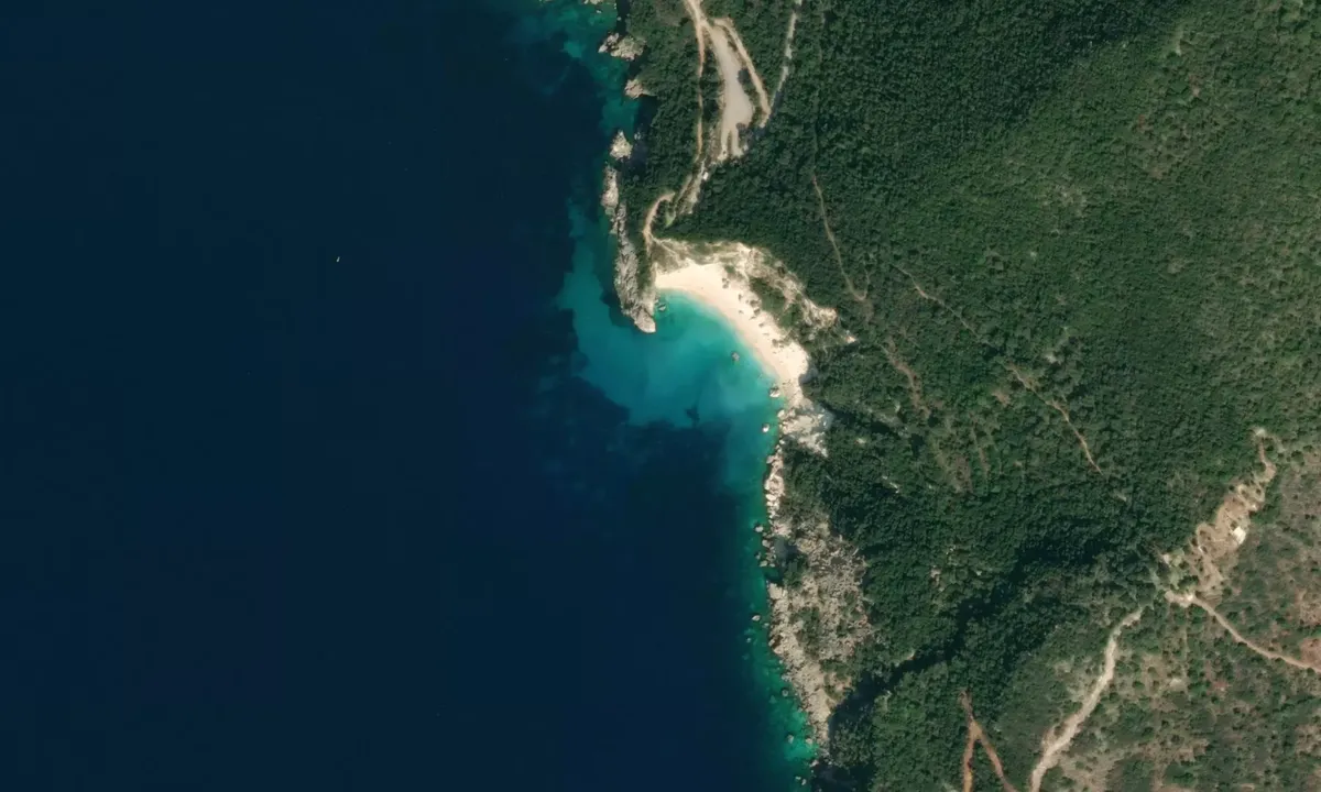 Flyfoto av Agiofili Beach