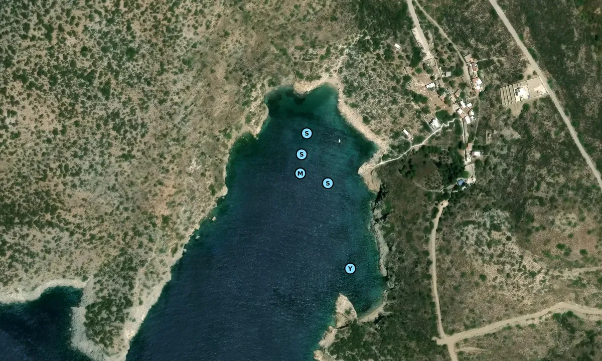 Satelite image of Agios Ioannis beach