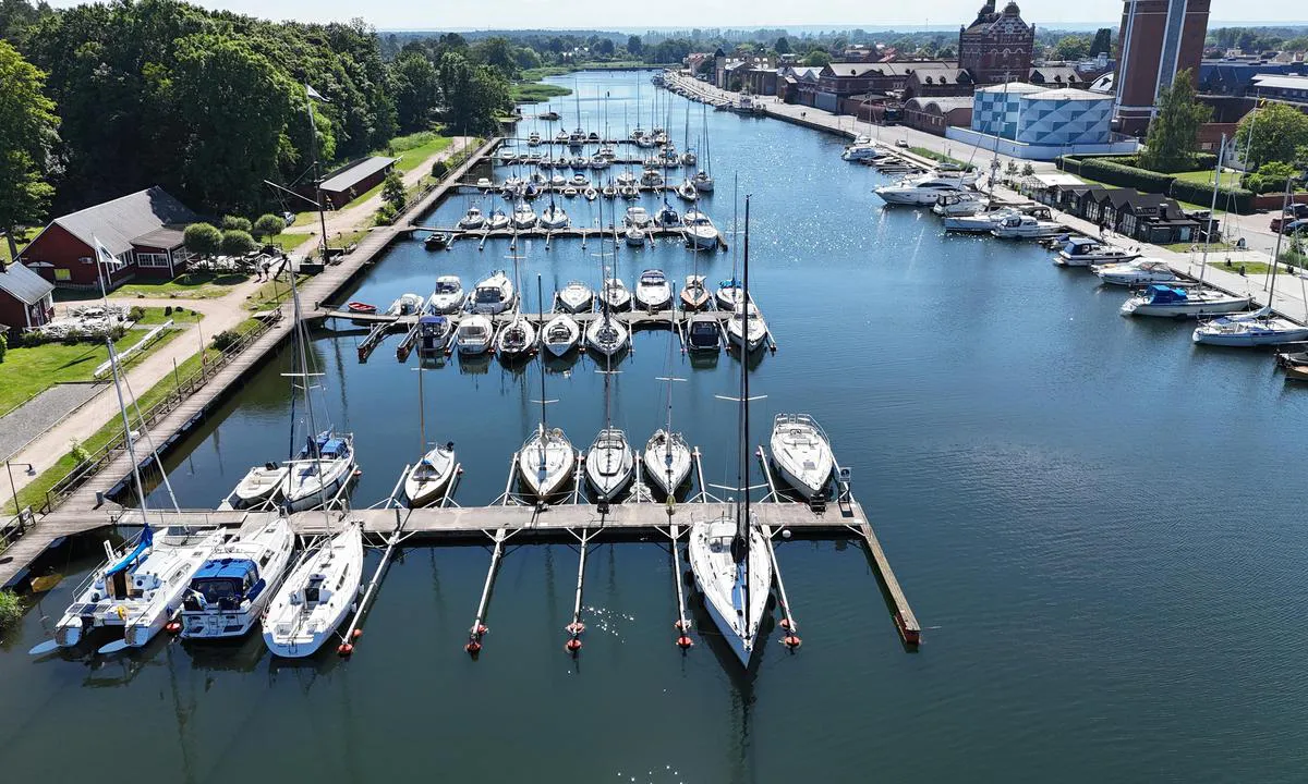 Åhus: {"base": "se", "no": "Marina \u00c5hus", "se": "Marina \u00c5hus", "en": "Marina \u00c5hus", "da": "Marina \u00c5hus"}