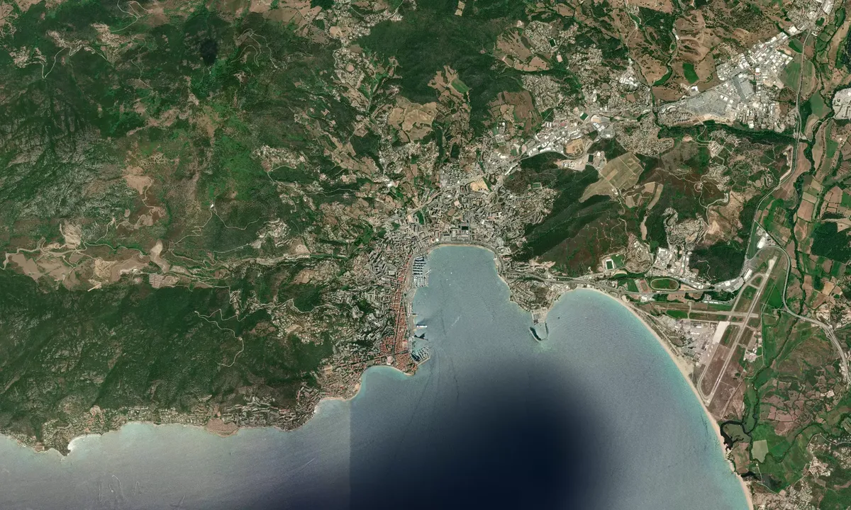 Flyfoto av Ajaccio Port Charles Ornano Marina