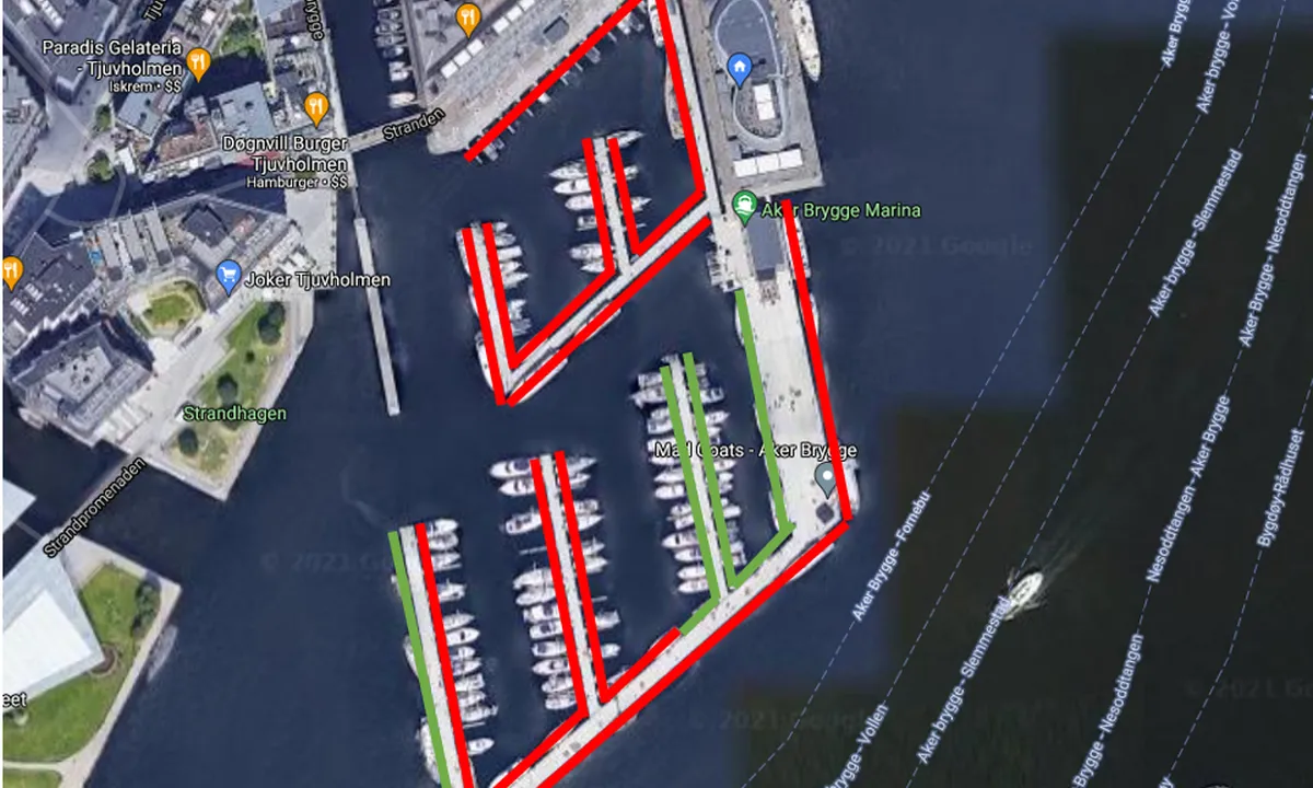 {"base": "no", "no": "Flyfoto fra Aker Brygge (Google Map), hvor jeg har markert med gr\u00f8nt hvor det er gjesteplasser og r\u00f8dt er faste plasser.", "se": "Flygfoto fr\u00e5n Aker Brygge (Google Map), d\u00e4r jag har markerat med gr\u00f6nt var det finns g\u00e4stplatser och r\u00f6tt \u00e4r fasta platser.", "en": "Aerial photo of Aker Brygge (Google Map), where I have marked in green the guest berths and in red the permanent berths.", "da": "Flyfoto fra Aker Brygge (Google Map), hvor jeg har markeret med gr\u00f8nt, hvor der er g\u00e6stepladser og r\u00f8dt er faste pladser."}