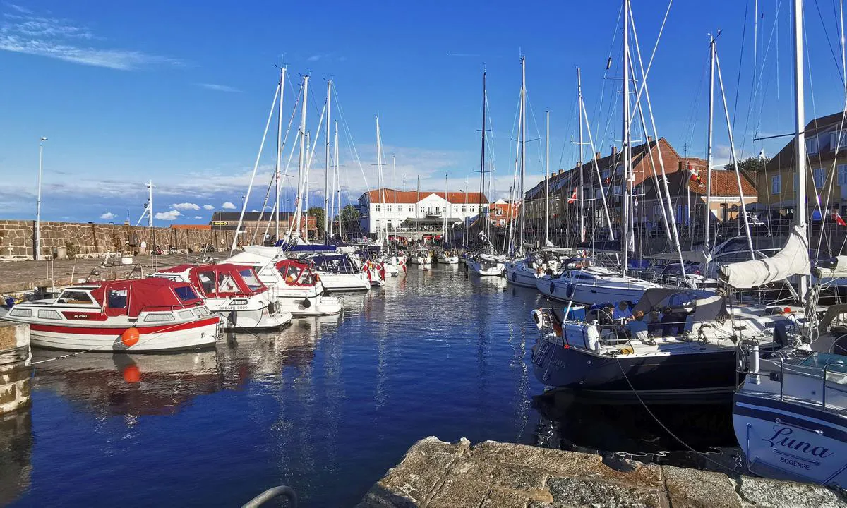 {"base": "da", "no": "Marina Allinge", "se": "Marina Allinge", "en": "Marina Allinge", "da": "Marina Allinge"}