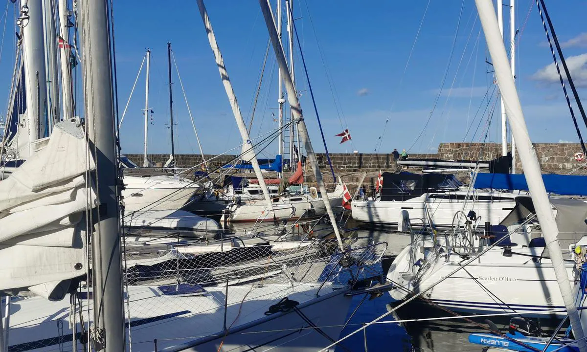 {"base": "da", "no": "Marina Allinge", "se": "<p>Marina Allinge</p>", "en": "Marina Allinge", "da": "Marina Allinge"}