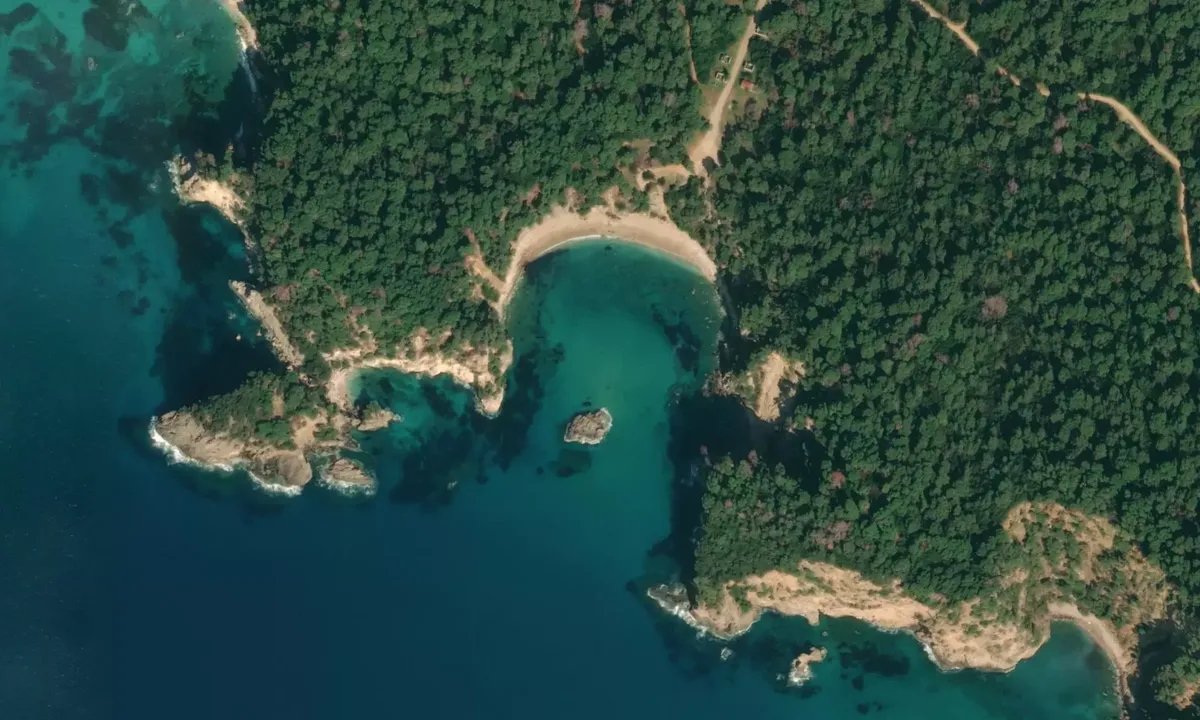 Flyfoto av Alonaki Fanariou
