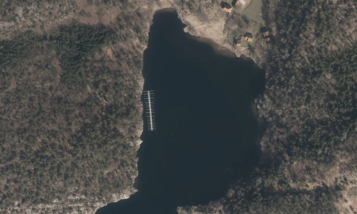 Flyfoto av Åmlandskile