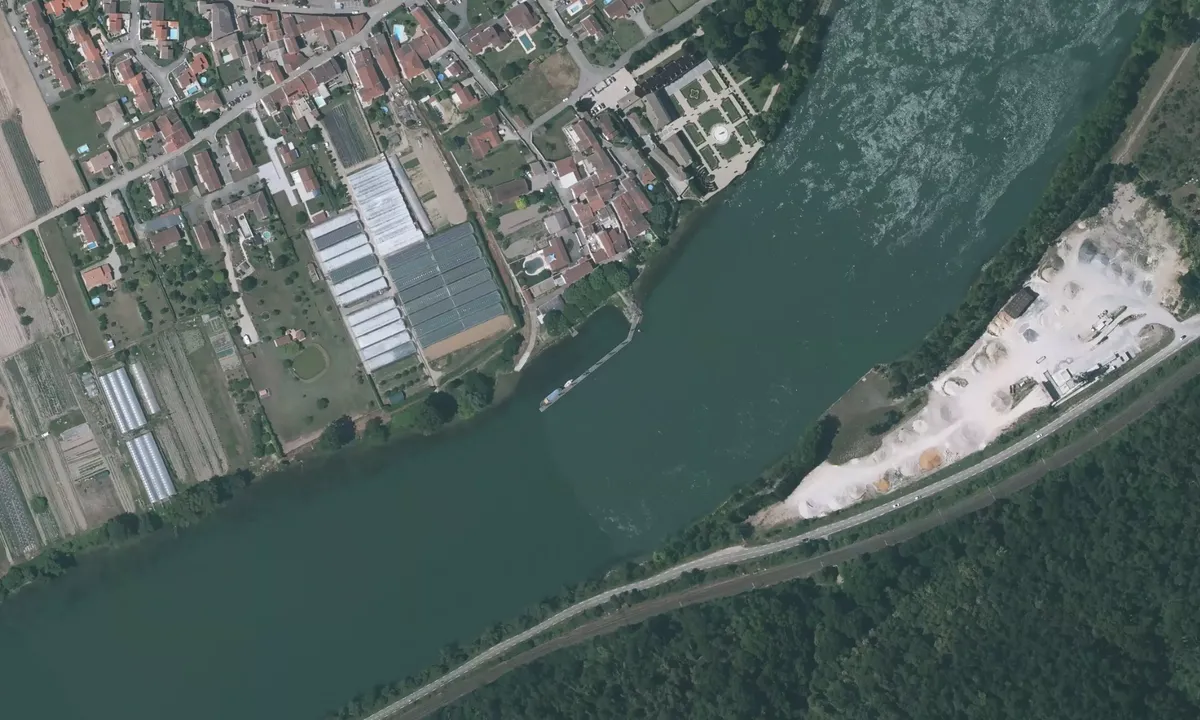 Flyfoto av Ampuis Halte Fluvial Pontoon