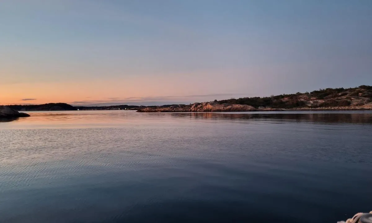 Amundö: View to the east.