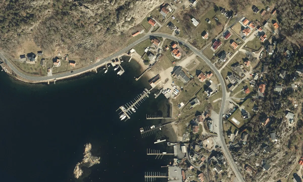 Flyfoto av Andersenslippen - Fredrikstadseilforening