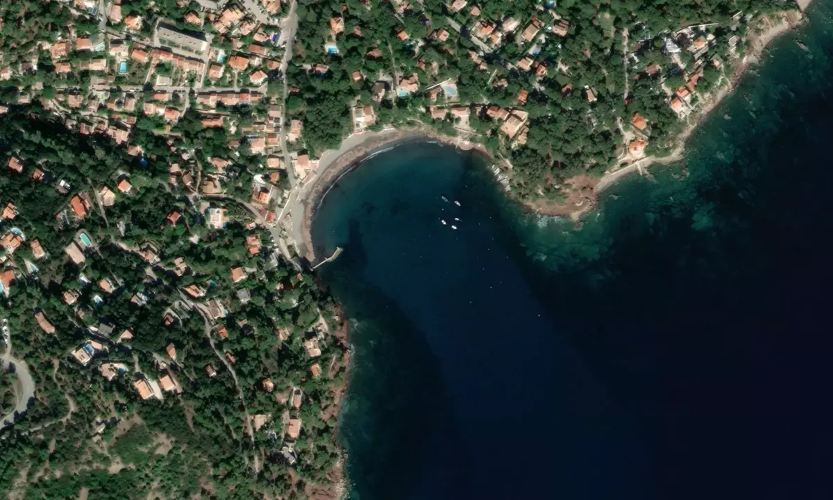 Flyfoto av Anse de Fabrégas