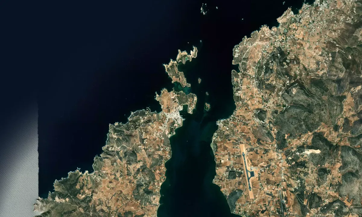 Flyfoto av Antiparos Bay
