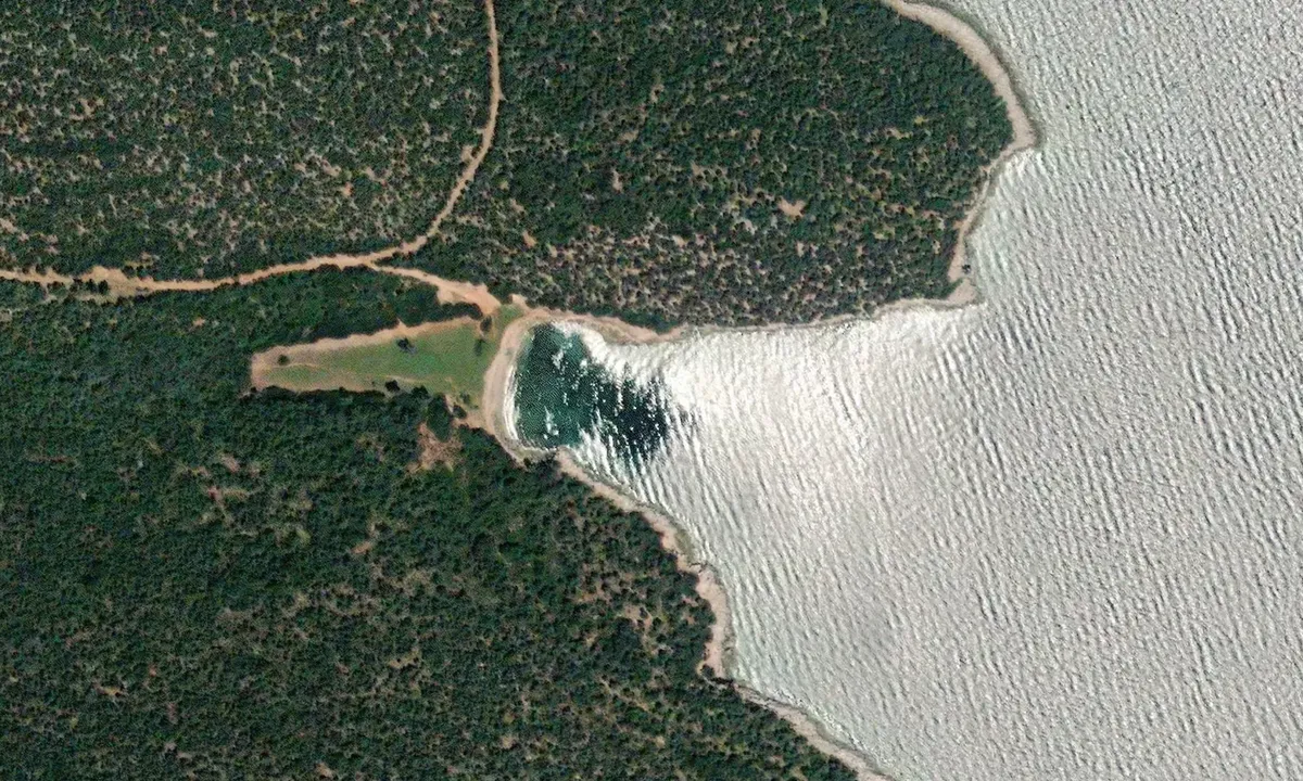 Satelite image of Atalantonisi Nord-Est