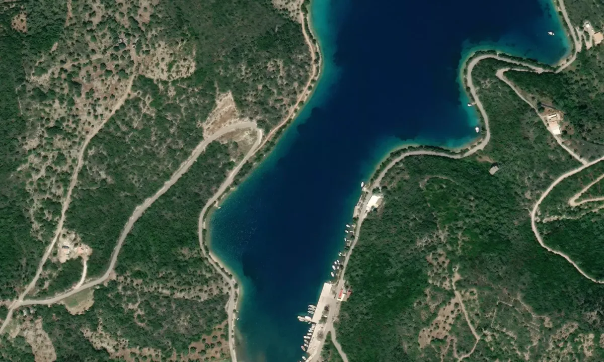 Flyfoto av Atherinos