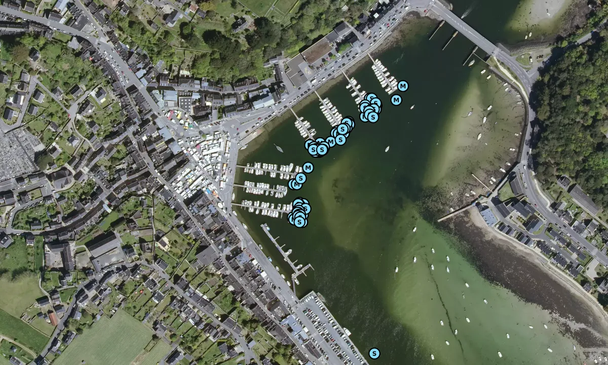 Satelite image of Audierne Marina