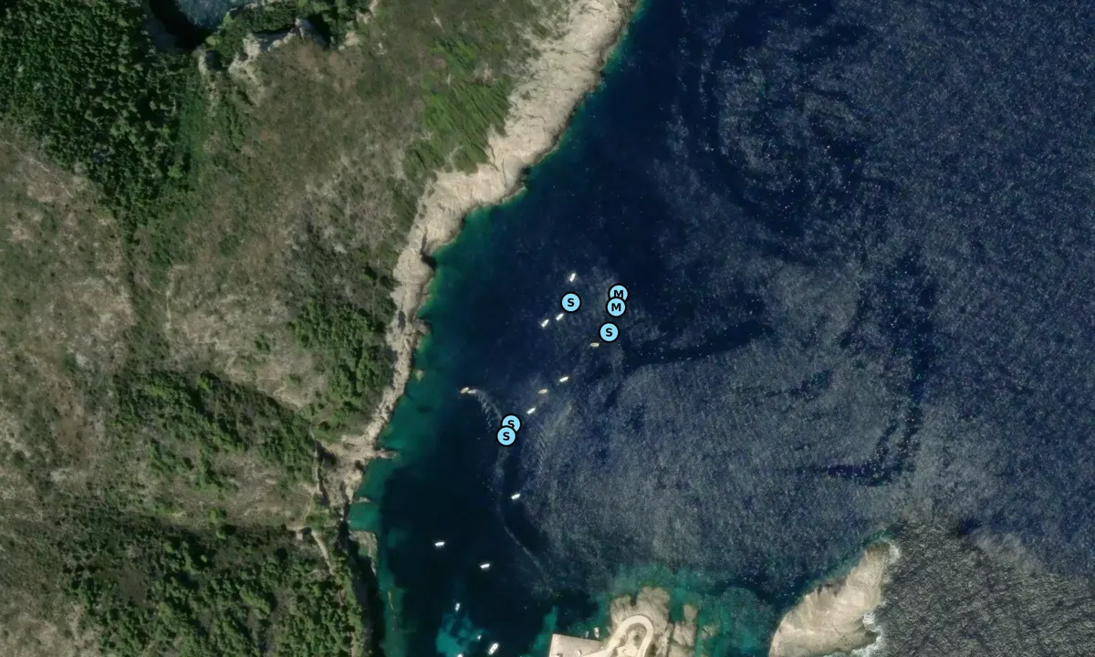 Satelite image of Azure Grotto (moorings)