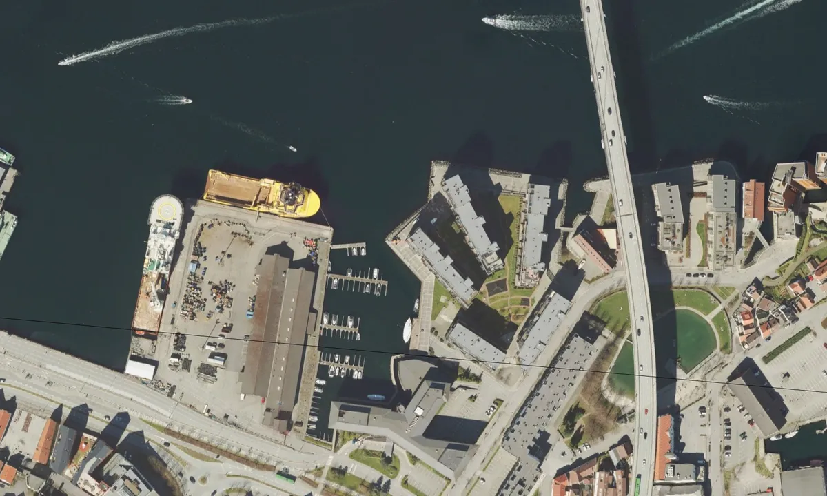Flyfoto av Badedammen Gjestehavn - Stavanger