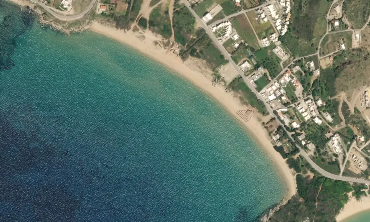 Flyfoto av Baia Petros