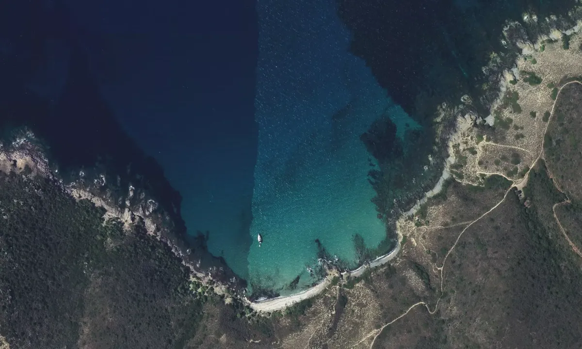 Flyfoto av Baie de l'Acciolu