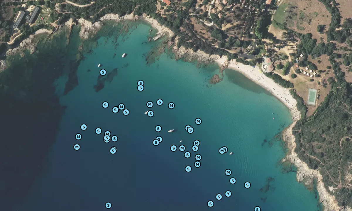 Satelite image of Baie de Menasina