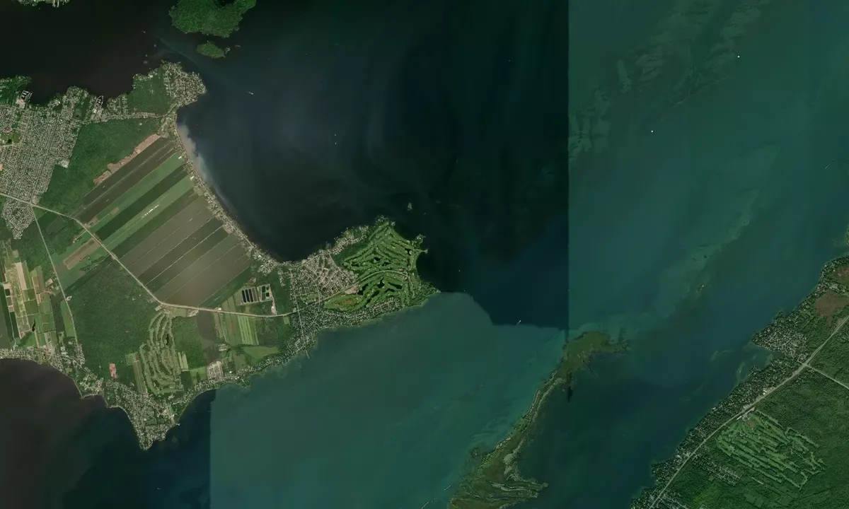 Flyfoto av Baie Pointe-du-Moulin