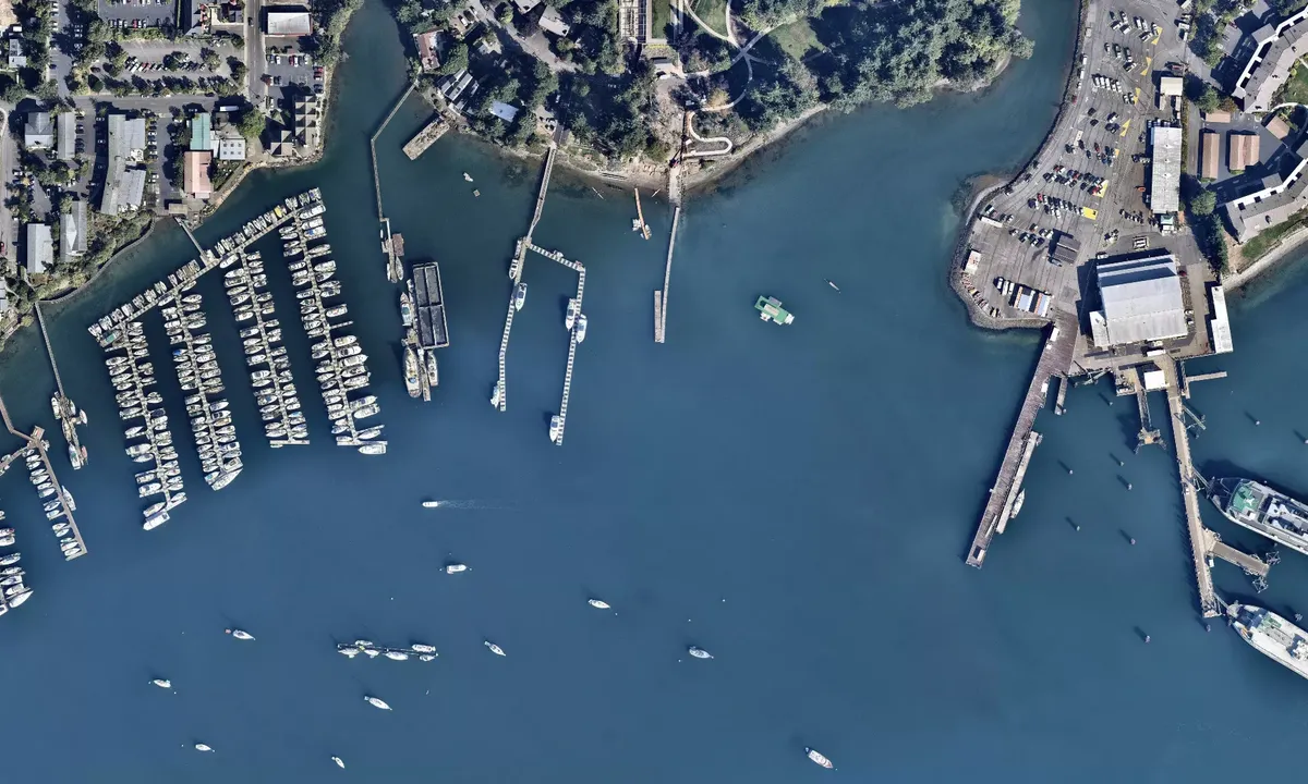 Flyfoto av Bainbridge Island City Dock
