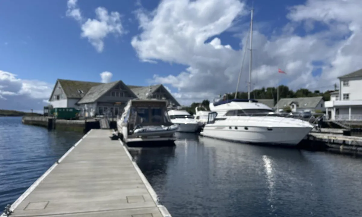 Bakkasund Gjestehavn