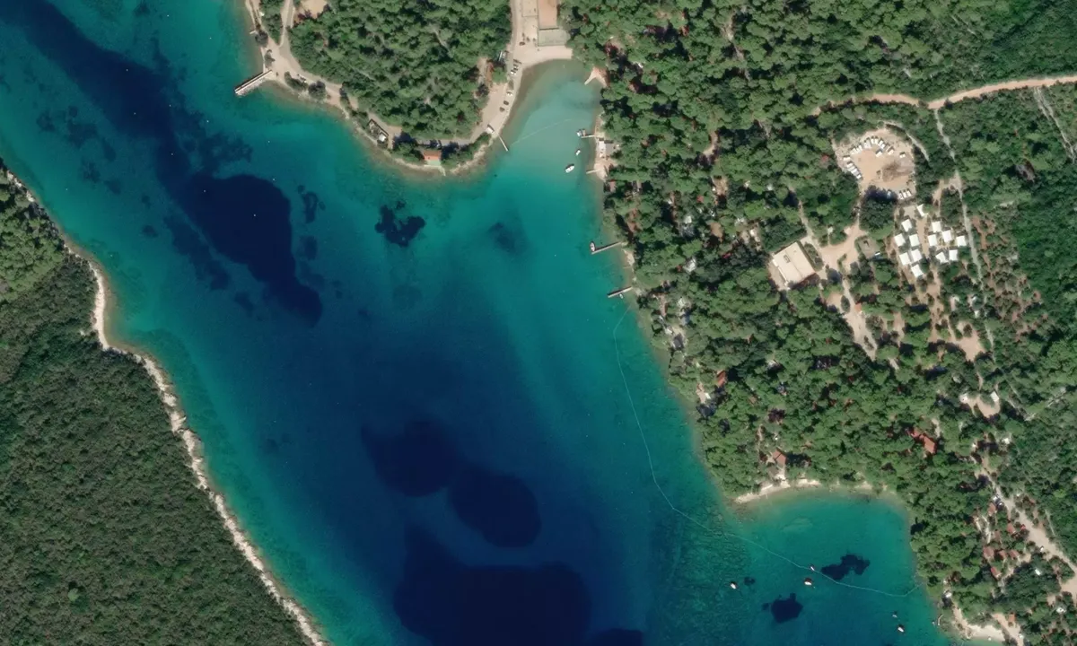 Flyfoto av Baldarin Pogana
