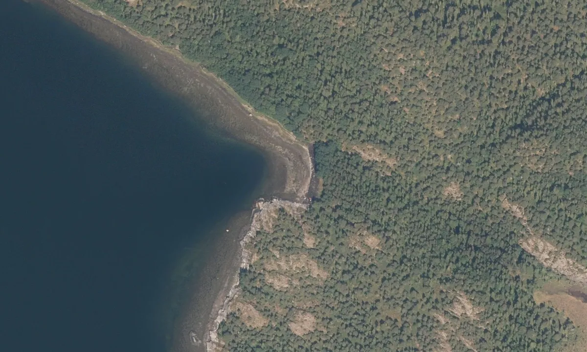 Flyfoto av Bardøya
