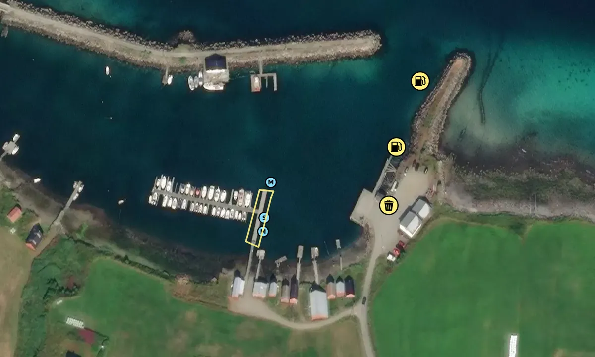 Flyfoto av Bjarkøy Havn