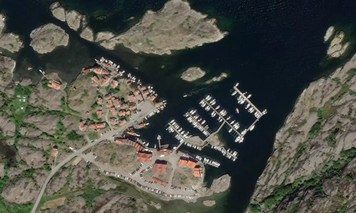 Flyfoto av Björholmens Marina
