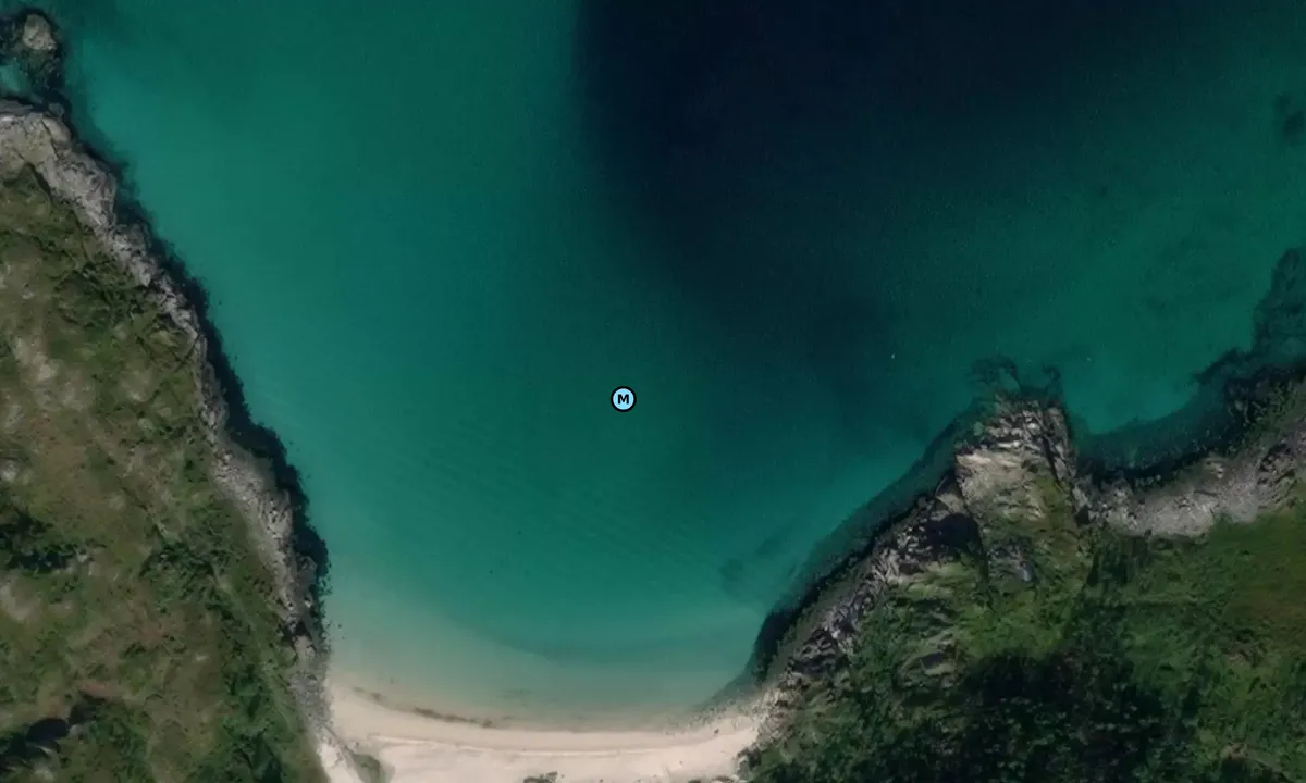 Satelite image of Bjørnnesvika
