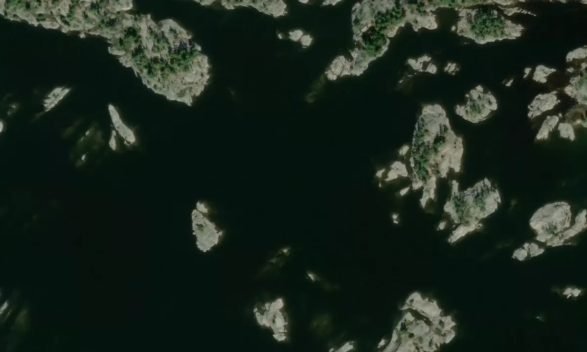 Flyfoto av Black Bay North