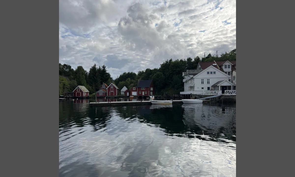 Blomvåg Fjordhotell