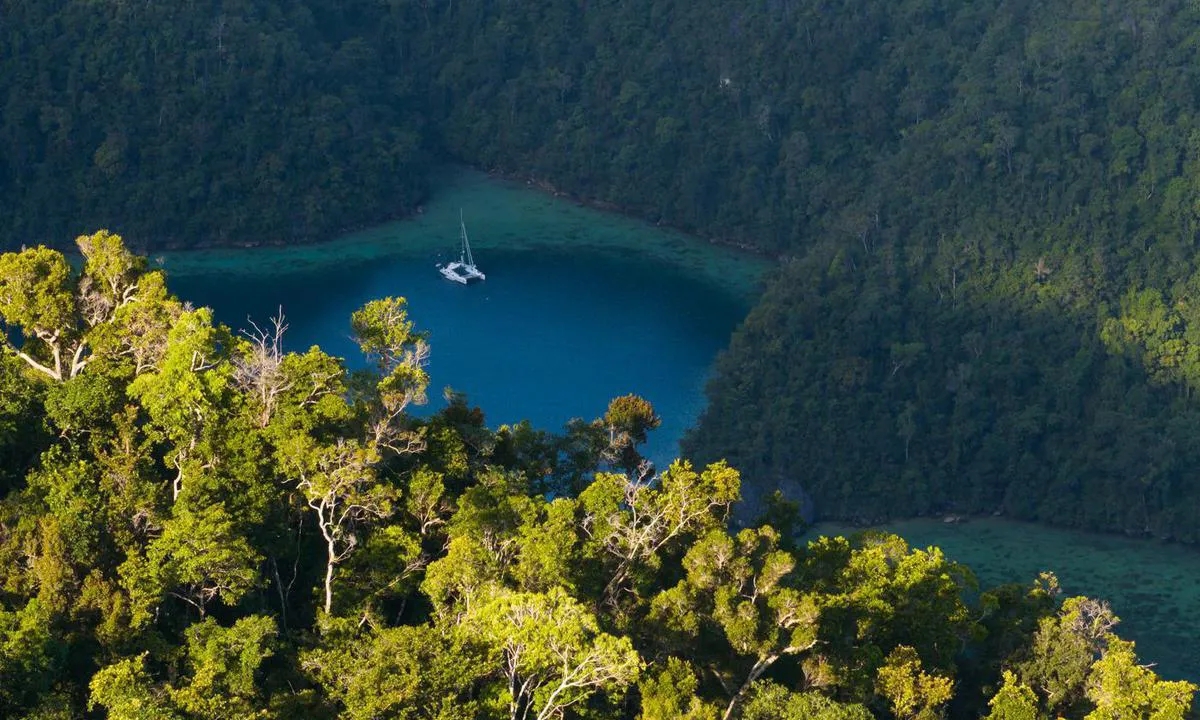 Blue Lagoon Labengki