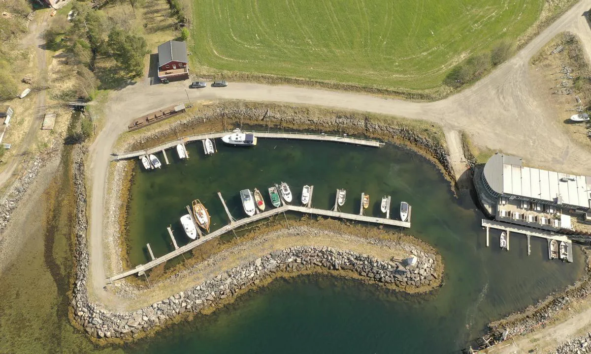 Bøfjorden Småbåthavn: Oversiktsbilde fra vest