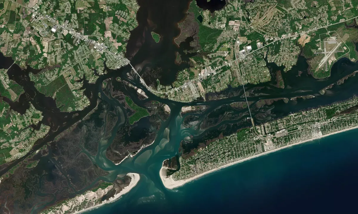 Flyfoto av Bogue Inlet