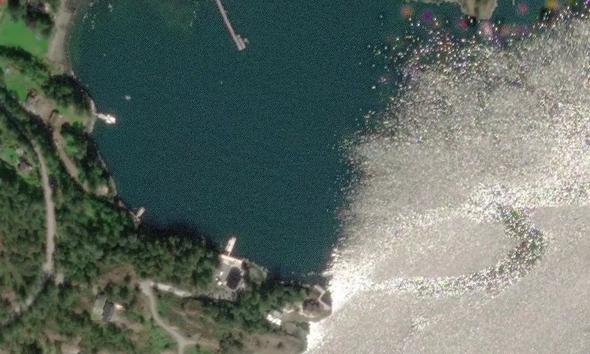 Satelite image of Botnavika