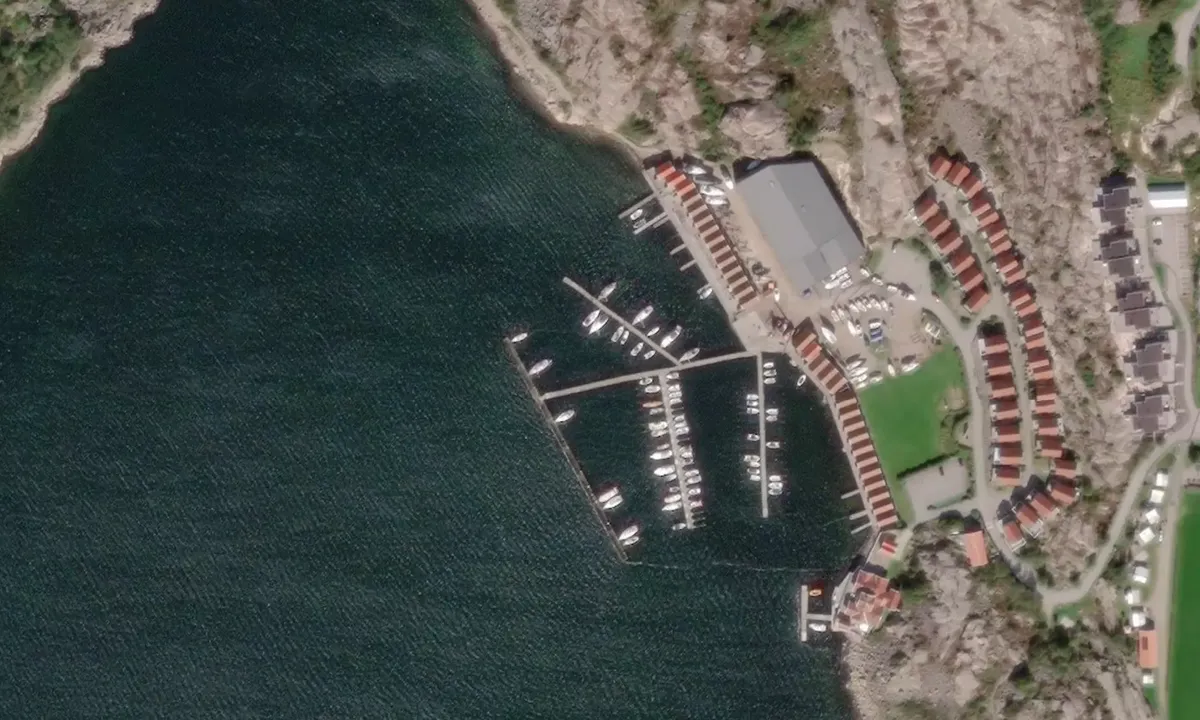 Flyfoto av Bovallstrand - Marinan