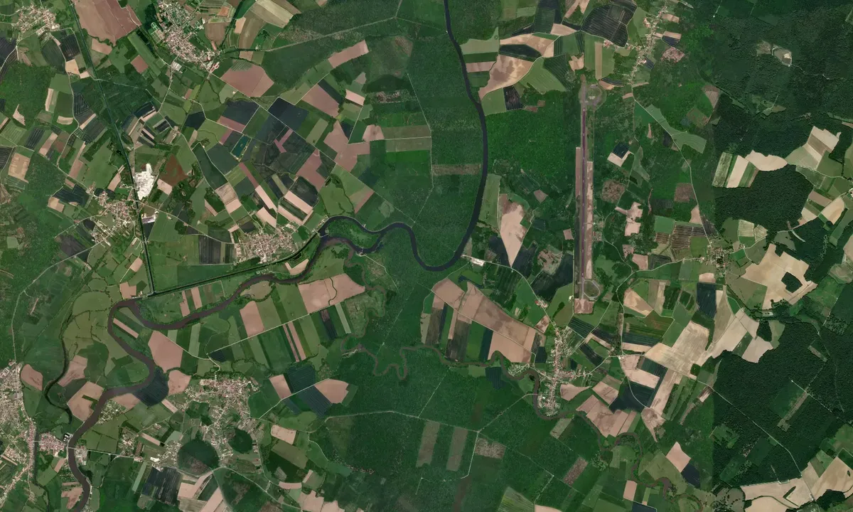 Flyfoto av Boye-les-Pesmes (free dock)