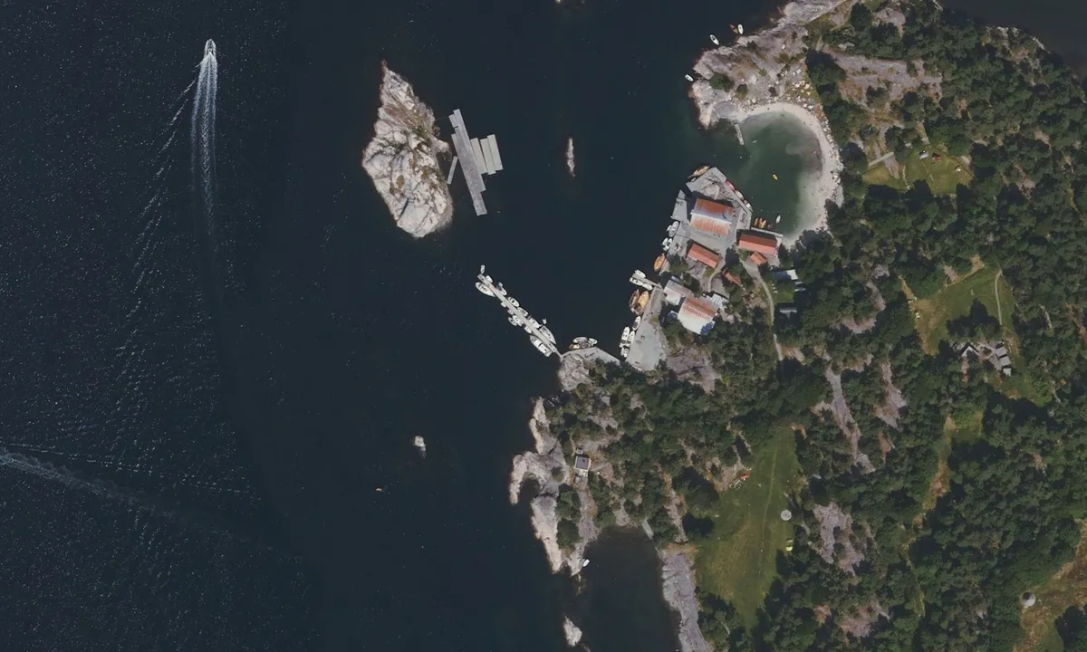 Flyfoto av Bragdøya gjestehavn