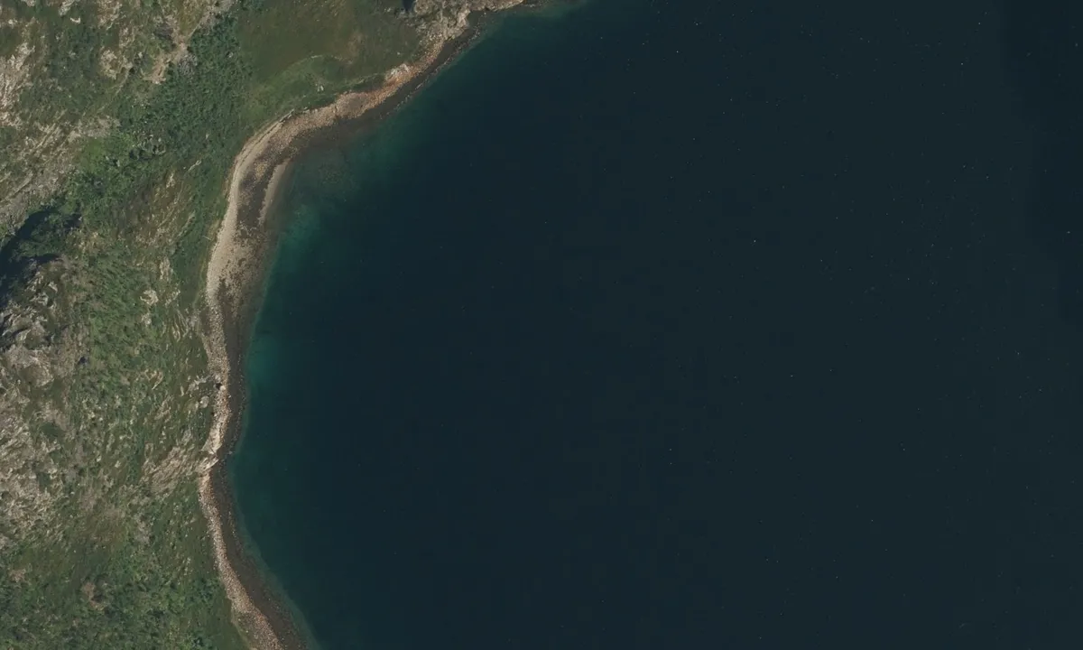 Flyfoto av Brattholmen Indre Hamn