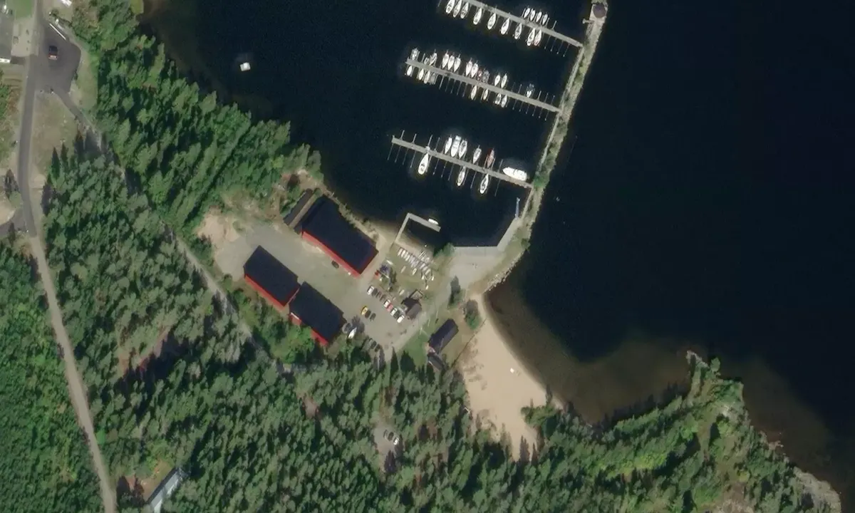Satelite image of Bredvik