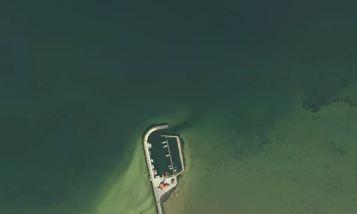 Flyfoto av Bregnør Fiskerihavn