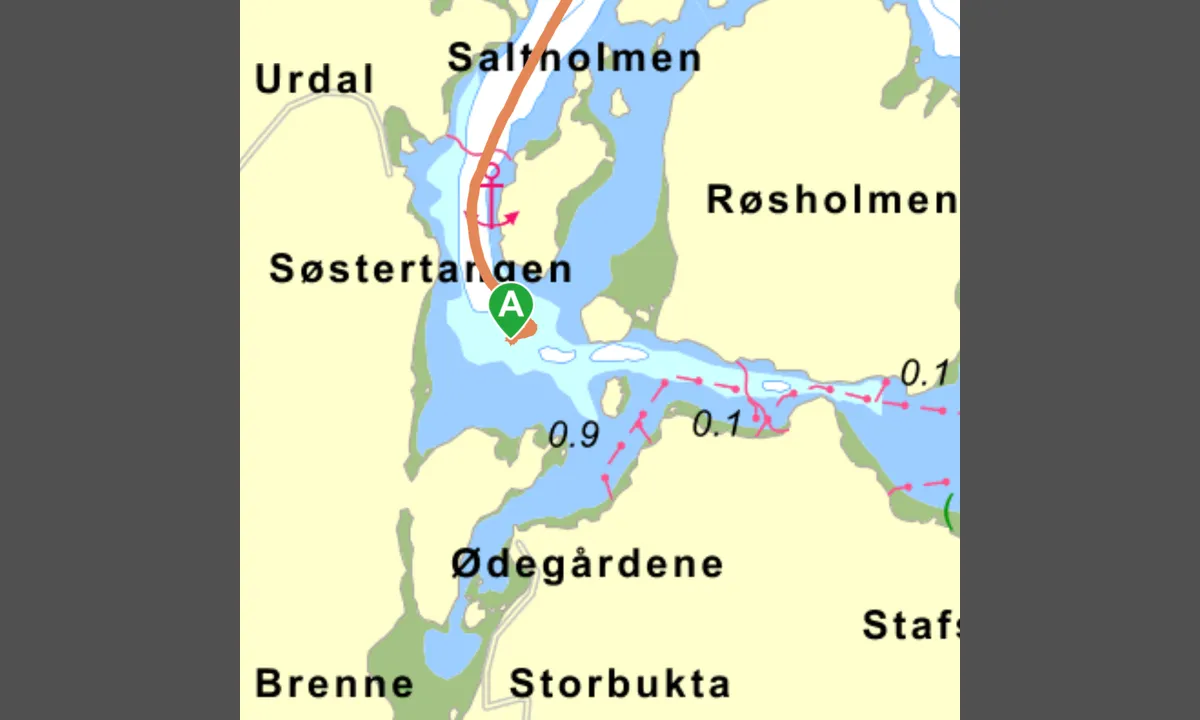 Brennesund: {"base": "no", "no": "Enkel innseiling.", "se": "Enkel insegling.", "en": "Easy approach.", "da": "Enkel indsejling."}
