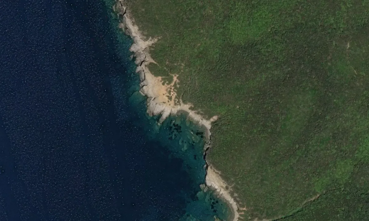 Flyfoto av Buca delle Fate