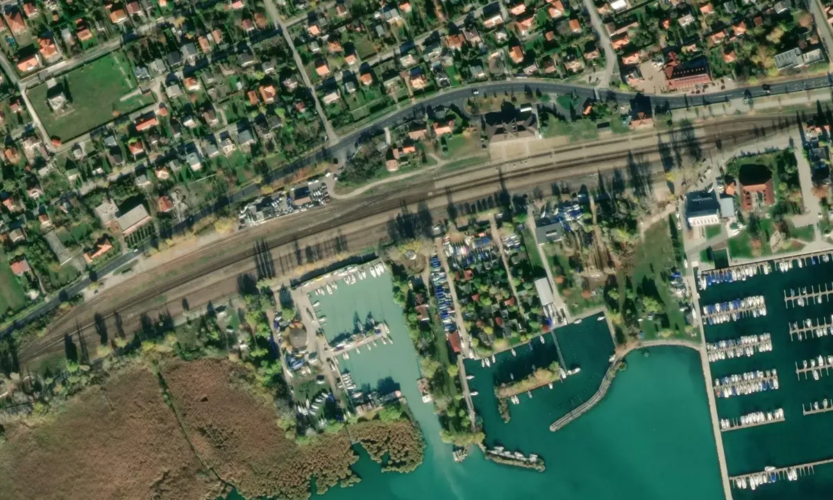 Flyfoto av Budapesti Elektromos Művek Alsóörsi Vízisporttelep
